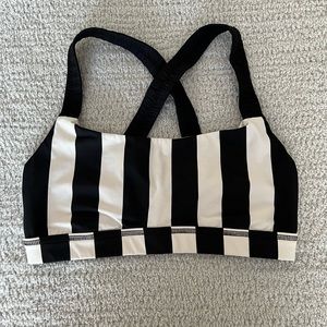 Lululemon Sports Bra Size 8